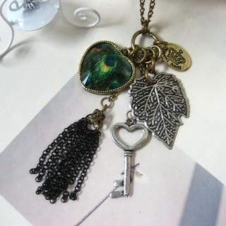 Retro Necklace