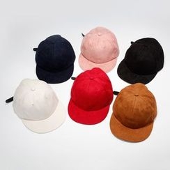 Parsili - Faux Suede Baseball Cap Parsili - Faux Suede Baseball Cap
