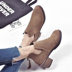 Charming Kicks - 粗跟仿麂皮短靴 Charming Kicks - 粗跟仿麂皮短靴