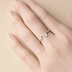 JZ Concept - Wavy Open Ring JZ Concept - Wavy Open Ring