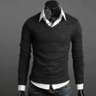 AMH - V-Neck Knit Top