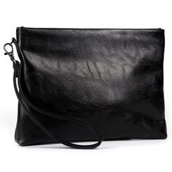 TESU - Faux Leather Clutch TESU - Faux Leather Clutch