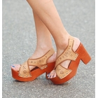 REDOPIN - Chunky Heel Sandals