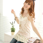 Tokyo Fashion - Set: Sleeveless Lace Top + Sleeveless Floral Top