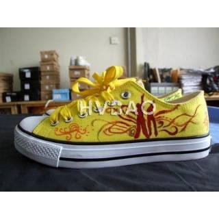 Dance Motif Sneakers Dance Motif Sneakers