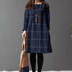 Fashion Street - 格子直身连衣裙 Fashion Street - 格子直身连衣裙