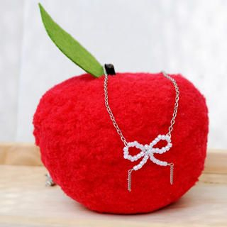 Silver Bead Ribbon Short Necklace(white) Silver Bead Ribbon Short Necklace(white)