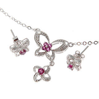 Rhodolite And White Topaz Flower Butterfly Set Rhodolite And White Topaz Flower Butterfly Set
