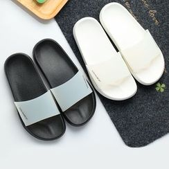 Lurad - Slide Slippers Lurad - Slide Slippers
