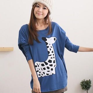 Drop-Shoulder Giraffe Print Top Drop-Shoulder Giraffe Print Top