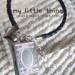 Mini Locket Brown Leather Bracelet