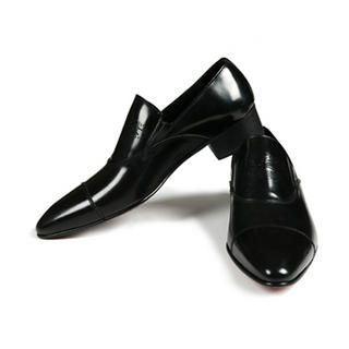 Handmade Slip On