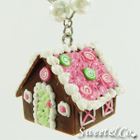 Sweet & Co. - Sweet Christmas Ginger Bread House Pearl Silver Necklace