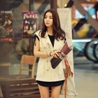 REDOPIN - Button-Front Lace Vest