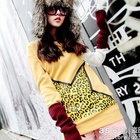 Ando Store - Color-Block Star-Print Pullover