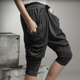Low-Crotch Capri Pants Low-Crotch Capri Pants