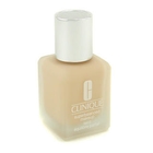 Clinique - Superbalanced MakeUp - No. 61 Ivory
