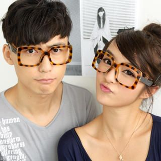 Chunky Glasses (Non-Prescription Lens Included) Chunky Glasses (Non-Prescription Lens Included)