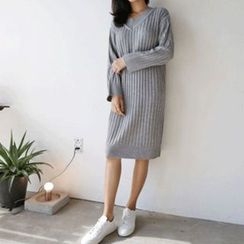 Hello sweety - V-Neck Rib-Knit Dress Hello sweety - V-Neck Rib-Knit Dress