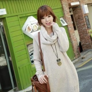 Set: Knit Dress + Circle Knit Scarf Set: Knit Dress + Circle Knit Scarf