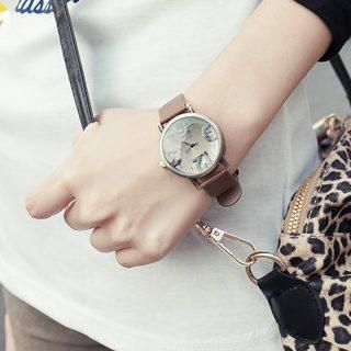 PUFII - Vintage Strap Watch PUFII - Vintage Strap Watch