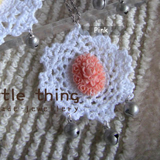 Pink Vintage Flower Lace Necklace Pink Vintage Flower Lace Necklace