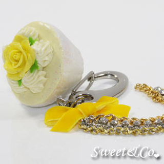 Sweet Glitter Yellow Cupcake XL Bag Charm Sweet Glitter Yellow Cupcake XL Bag Charm