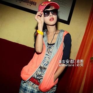 Two-Way Hooded Zipped Vest