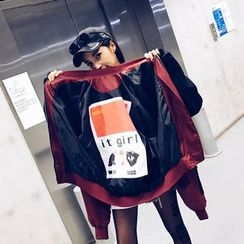 千色衣站 - 长袖贴布绣棒球夹克 千色衣站 - 长袖贴布绣棒球夹克