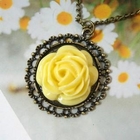 Angelove - Flower Necklace