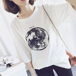 Cloud Nine - Moon Print T-Shirt Cloud Nine - Moon Print T-Shirt