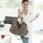 PG Beauty - Zip-Detail Shoulder Bag