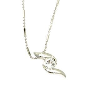 Elegant Seashell Shaped Pendant Elegant Seashell Shaped Pendant