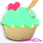 Sweet & Co. - Sweet&Co. XL Mirror Green Cupcake Gold Necklace