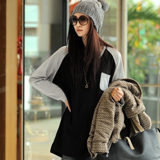 Pocket-Front Raglan Top