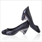 O.SA - Rhinestone-Detail Perforated Pumps