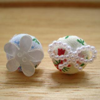 Flora Button Earrings