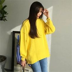 QNIGIRLS - Round-Neck Snap-Button Top QNIGIRLS - Round-Neck Snap-Button Top