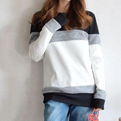 Lina - Long-Sleeve Color Block Pullover Lina - Long-Sleeve Color Block Pullover