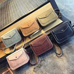 BAGuette - Pocketed Shoulder Bag BAGuette - Pocketed Shoulder Bag