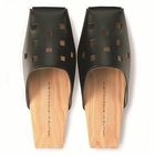 Mizutori - HIBINOKODUE Design - Cutout Detail Wooden Sandals