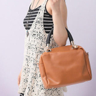 CatWorld - Faux-Leather Boston Bag