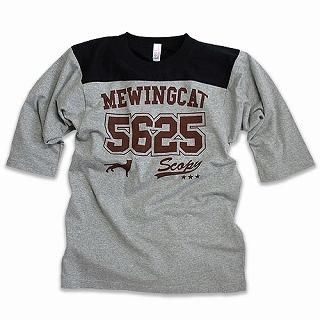Color-Block 3/4-Sleeve Tee - 'Mewing Cat' Color-Block 3/4-Sleeve Tee - 'Mewing Cat'
