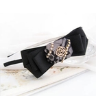 Fit-to-Kill - Diamond and ribbon lace hair hook -gray