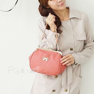 Faux Leather Kiss-Lock Shoulder Bag Faux Leather Kiss-Lock Shoulder Bag
