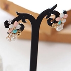 Tokyo Fashion - Faux-Pearl Flower Studs