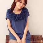 CatWorld - Rosette-Accent Top