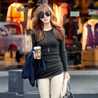 REDOPIN - Long-Sleeve Asymmetric Hem T-Shirt