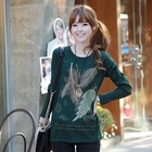 CLICK - Feather-Print Knit Top