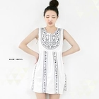 lovemark - Embroidered Sleeveless Top